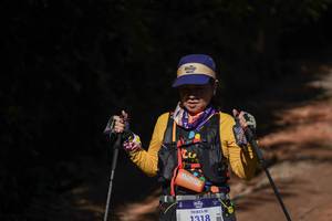 BIB: 1318
                            <button type="button" onclick="openModal(19234625)" class="btn btn-primary btn-sm float-right btn-popup" data-toggle="modal" data-target=".modal-high-quality">
                        <i class="fas fa-shopping-cart"></i> Add to Cart
                    </button>
                                            <button type="button" onclick="isThisMe(19234625, true)" class="btn btn-success btn-sm float-right btn-popup btn-isme hidden" data-toggle="tooltip" data-placement="bottom" title="นี่คือรูปของคุณใช่ไหม คลิกที่นี่เพื่อเอาเข้าอัลบั้ม">
                        <i class="fas fa-plus"></i> Add to album
                    </button>
                    <button type="button" onclick="isThisMe(19234625, false)" class="btn btn-warning btn-sm float-right btn-popup btn-isnotme hidden">
                        <i class="fas fa-ban"></i> Remove from album
                    </button>